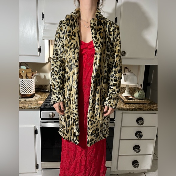 Halcyon faux fur coat size M🖤🖤🖤 - Picture 5 of 12